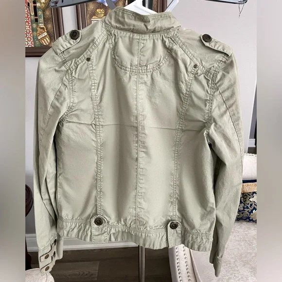 Point Zero Jacket - Picture 2 of 6